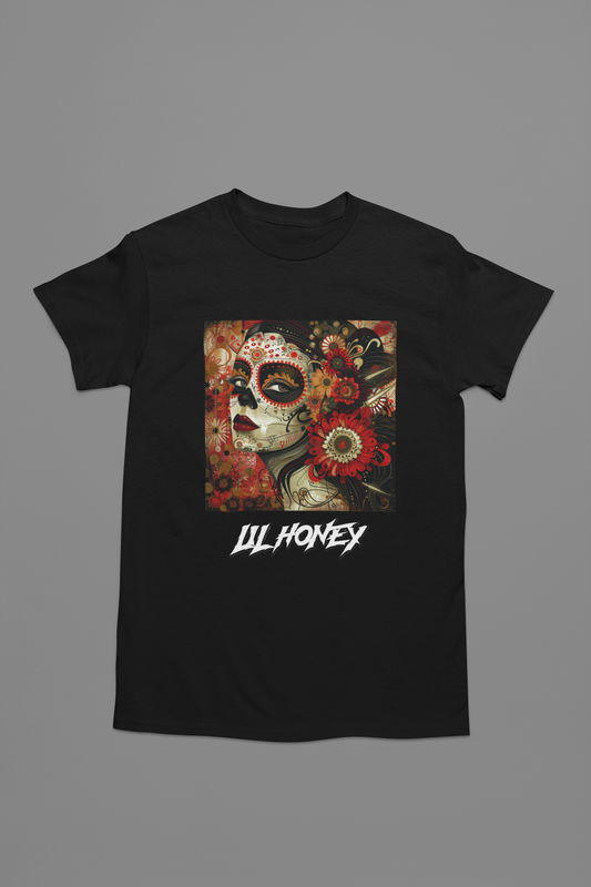 HoneyComb™ - Lil Honey Catarina Queen Deluxe Graphic T-Shirt